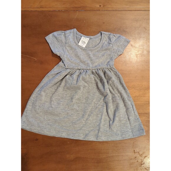 6 baby girl dresses size 6 -12 months brand new. Perfect for Crafters - Picture 2 of 5